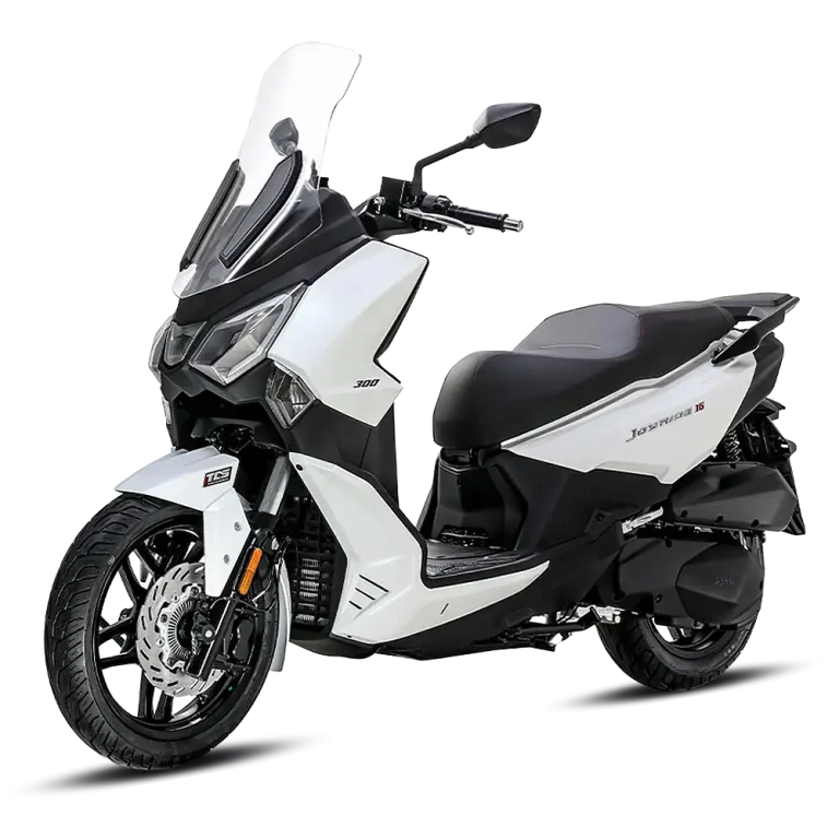 Rent a scooter in Parga - Two Wheels Moto Rent | JOYRIDE300_16_TCS_WHITE